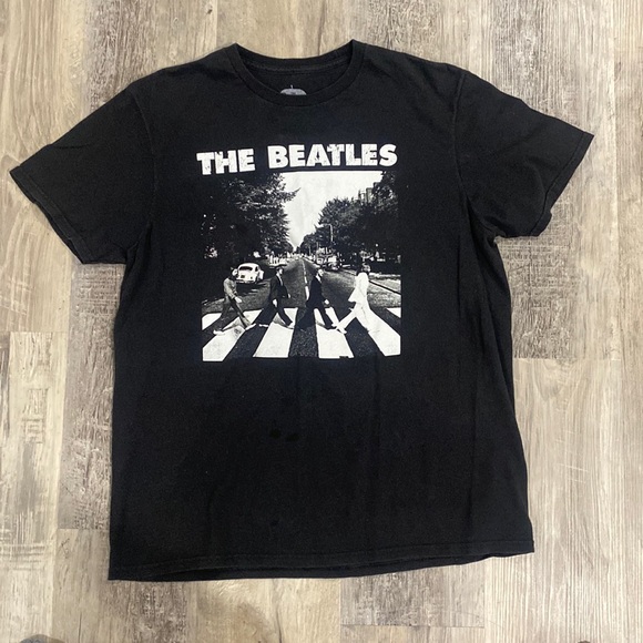 The Beatles Graphic Tee - Picture 1 of 2